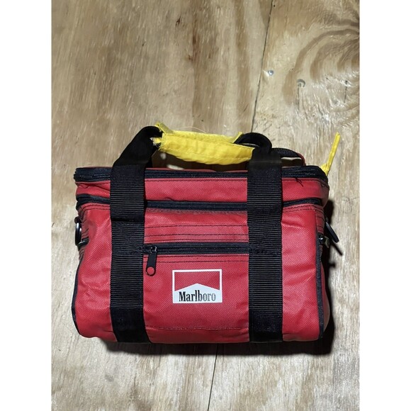 Marlboro Insulated Softside Cooler Bag Vintage Red 2 Compartments 2 Pockets - Picture 1 of 10